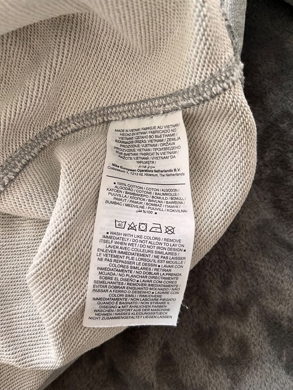 Nike Maglioni & Felpe: Sweat Nike Gris Taille S – Nuovo (secondo la descrizione) da Meyrin venduto da Sandra6 3