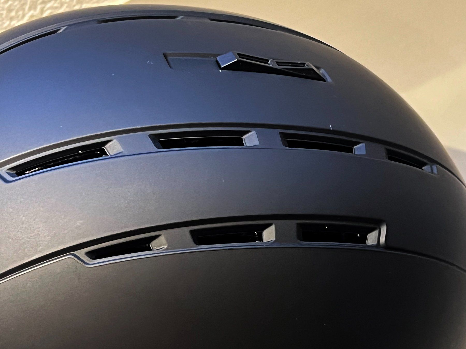 Lotti di vestiti: Skihelm mit Skibrille, Grösse S 51-55 – Usato da Thun venduto da bidu0210 1