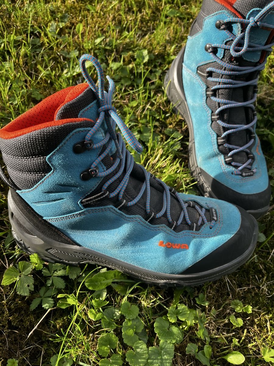 Lowa Scarpe da uomo: (Kinder) Wanderschuh Lowa – Usato da Sax venduto da Principessa1976 1