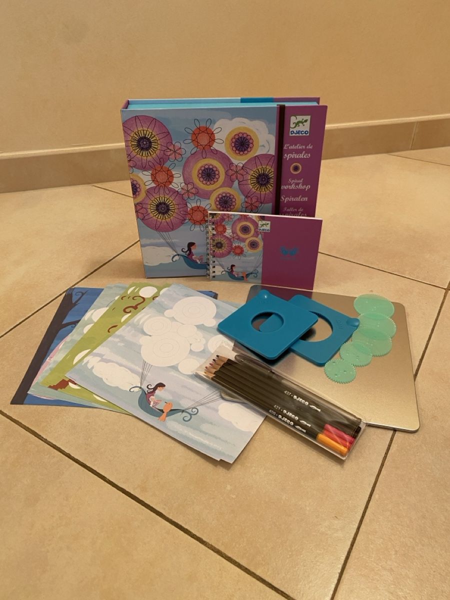 Djeco Kit bricolage: Kit dessin créatif spirales – Nuovo (secondo la descrizione) da Arzier-Le Muids venduto da ma_gd4 2