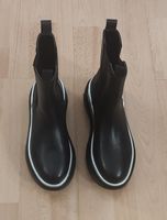 Bottines Liu Jo noir avec détail argentée taille 36