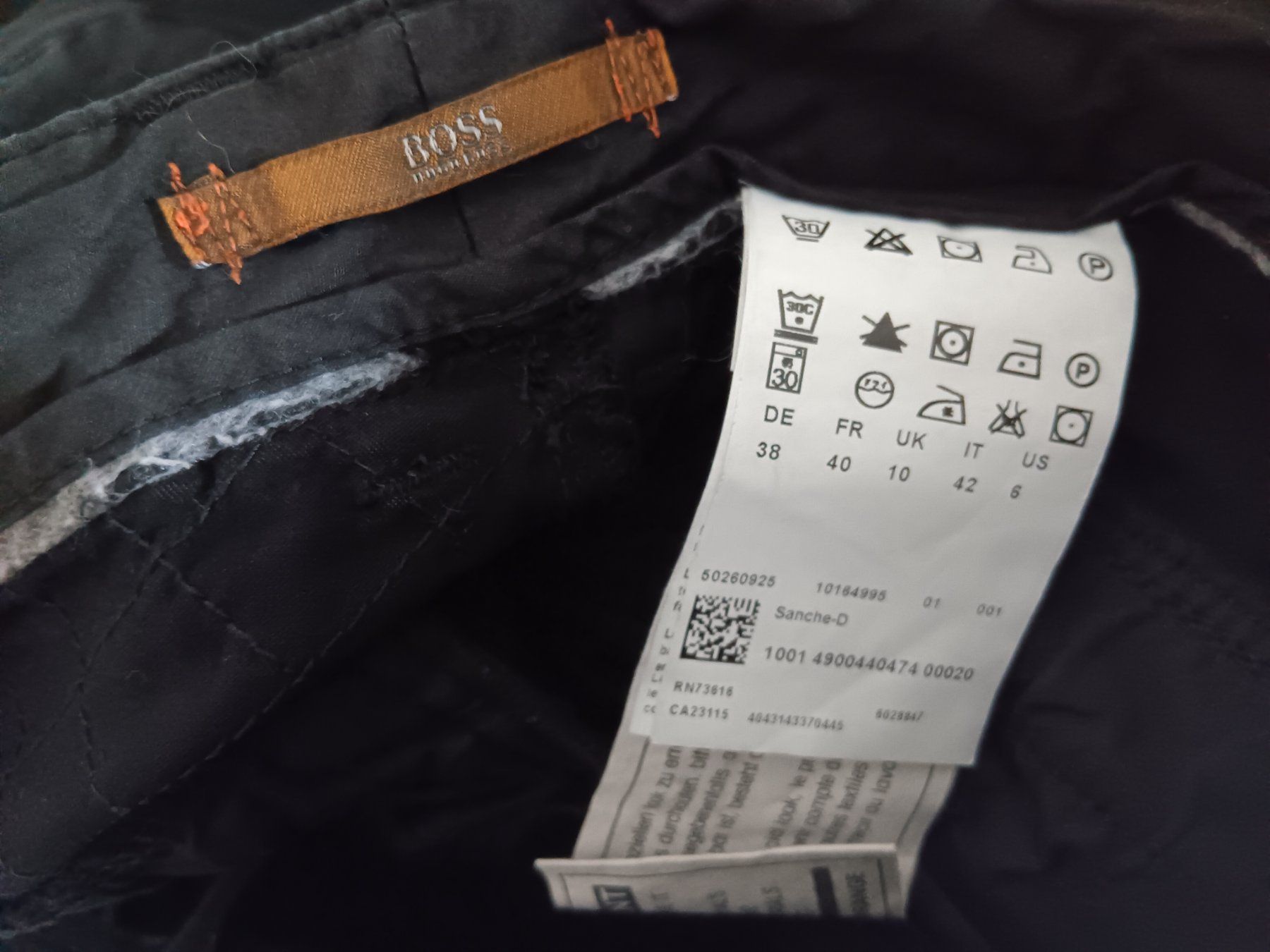 Hugo Boss Pantaloni: HUGO BOSS Pantalon / Hose taille / Grosse 38 – Usato da Cossonay-ville venduto da Super-Price-Quality 9