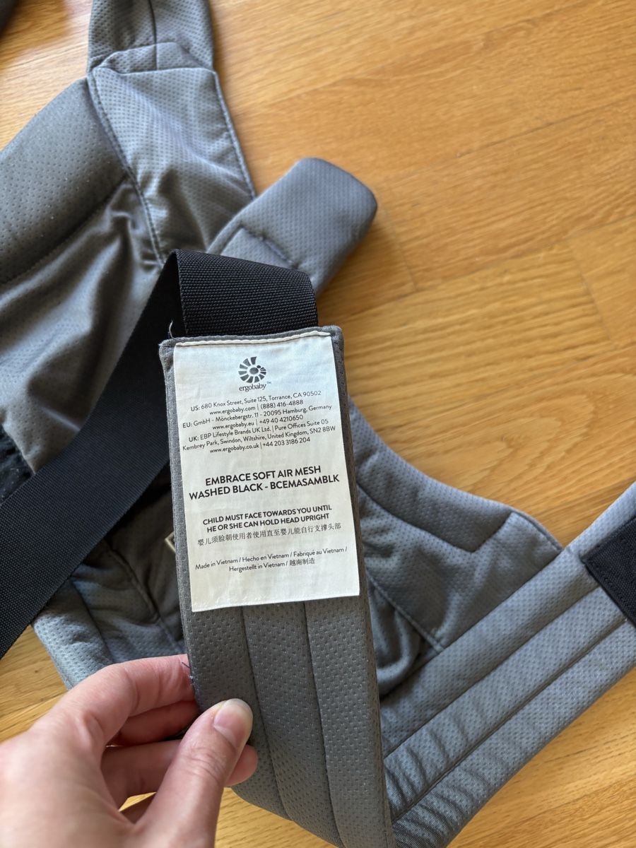 Ergobaby Porte-bébés ventraux & dorsaux: Ergonomische Babytrage - Ergobaby – D'occasion à St. Gallen par mar_ser18 2