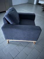 Gemütlicher Sessel, dunkelgrau