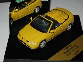 Renault Megane Convertible gelb * Vitesse 1:43