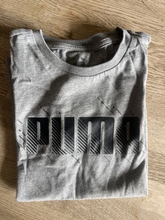 Schönes Puma Shirt Gr.140