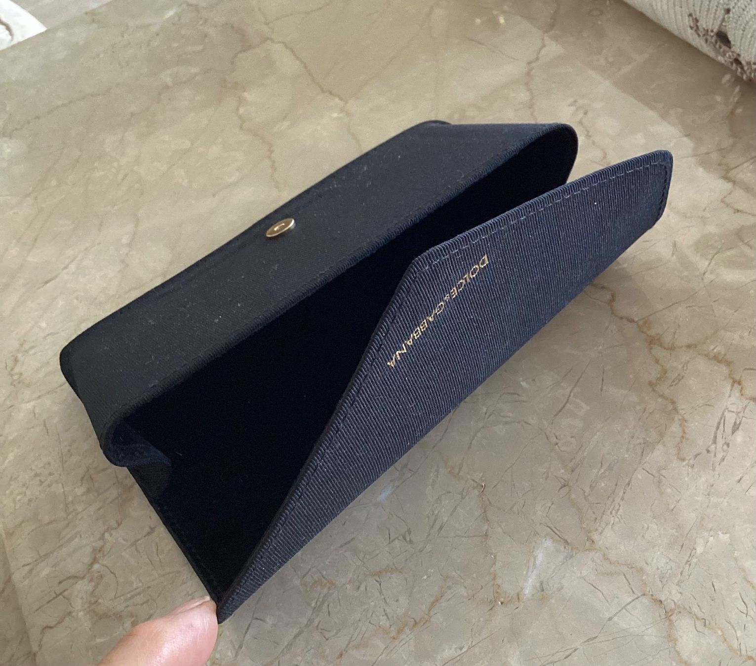 Dolce & Gabbana Altro in  Abbigliamento & Accessori: DOLCE & GABBANA Brillenetui neu – Nuovo e nell'imballaggio originale da Magadino venduto da sylvierosa 2
