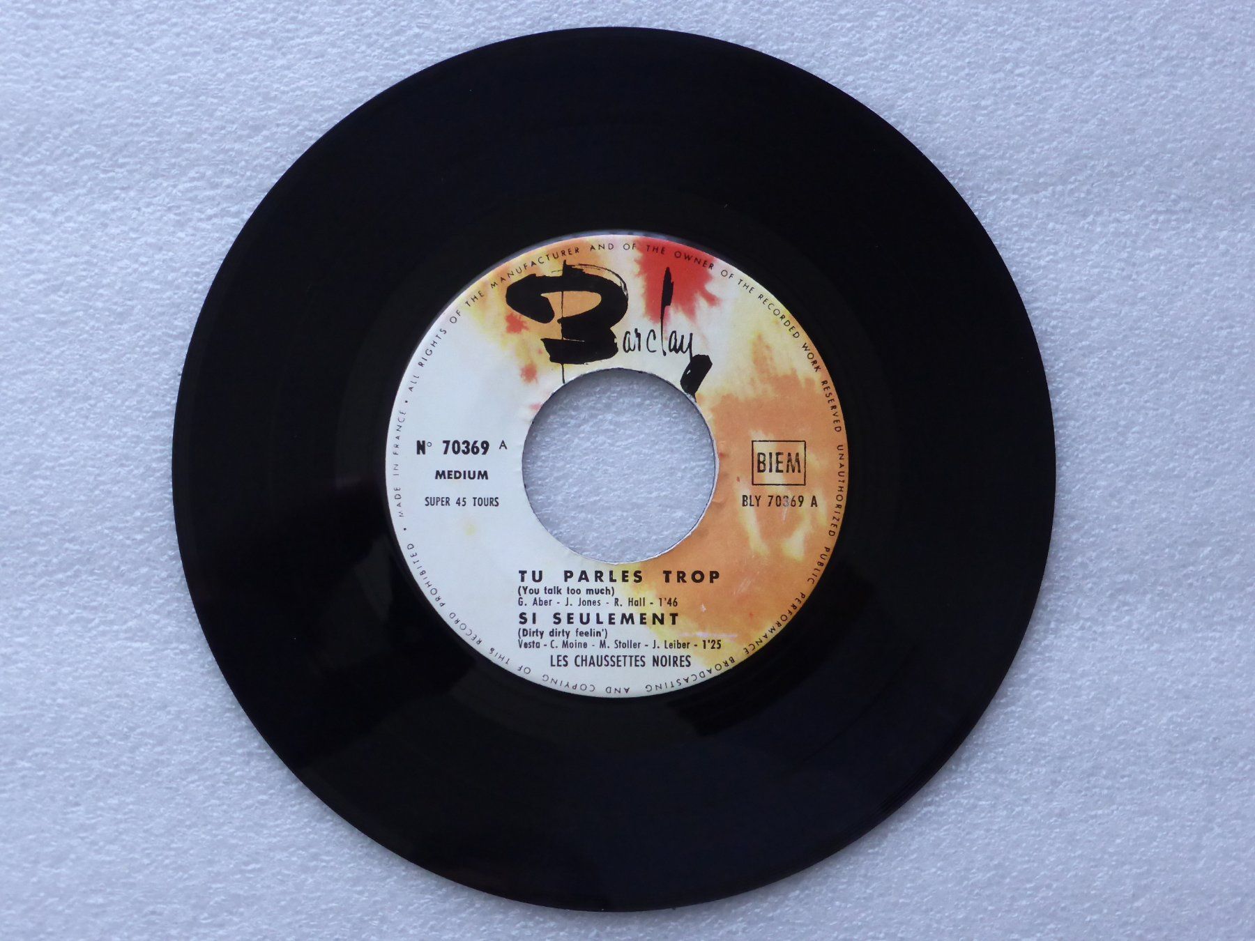 Vinyles: Vinyl Single   EP  LES CHAUSSETTES NOIRES – D'occasion à Küssnacht am Rigi par Mondkinder 1