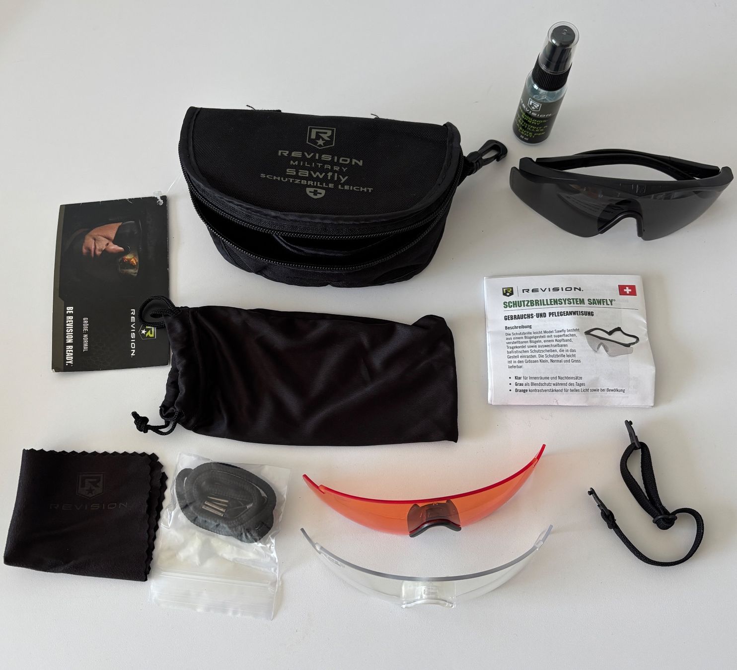 Lunettes & Verres: Militär Sonnenbrille – D'occasion à Meggen par stefank1992