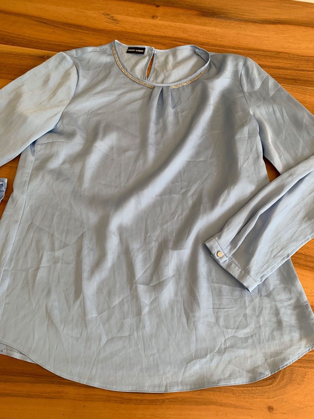 Gerry Weber Lotti di vestiti: Kleiderpaket Herzchenbluse, Gerry weber, Marée Gr. M 36/38 – Nuovo (secondo la descrizione) da Meiringen venduto da luanik 3