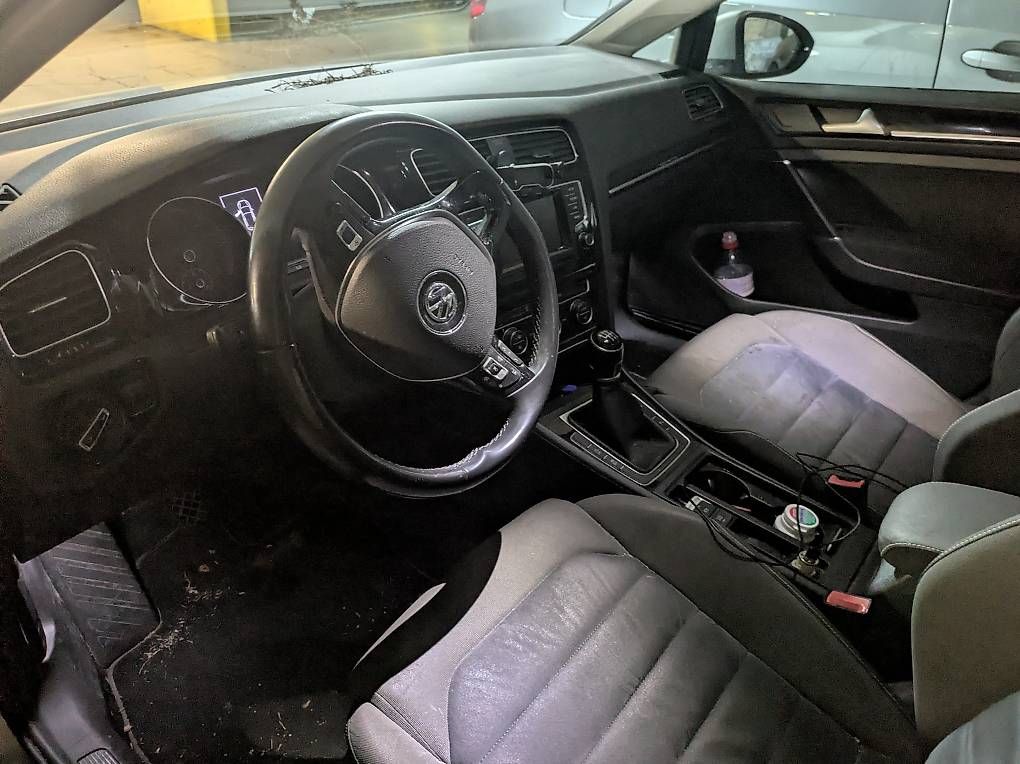 Automobili: VW Golf Highline 2.0 TDI 4Motion – Usato da Zürich venduto da MitchGros 4