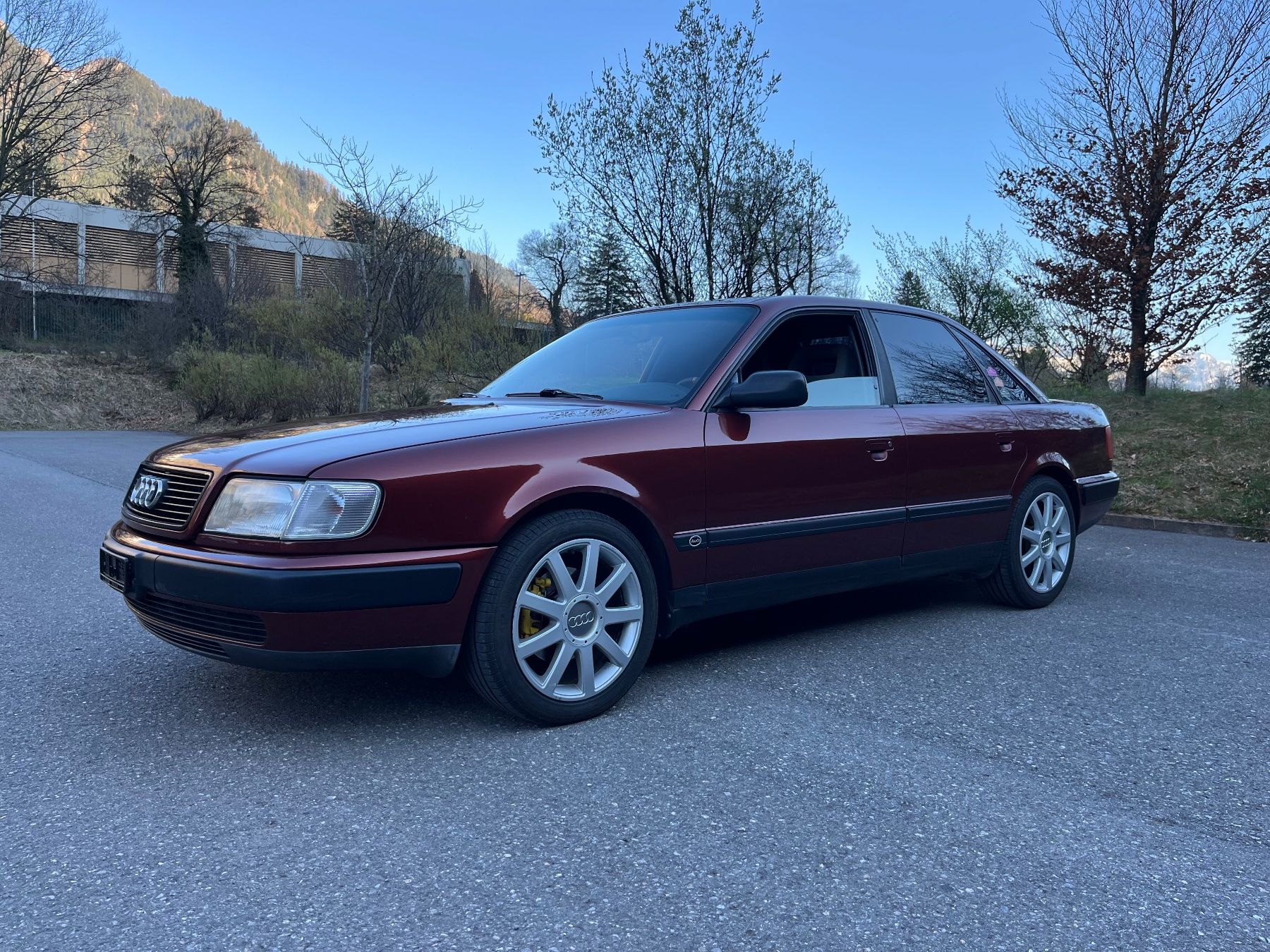 Audi Automobili: Audi 100 2.3L – Usato da Wangs venduto da CarsByRM