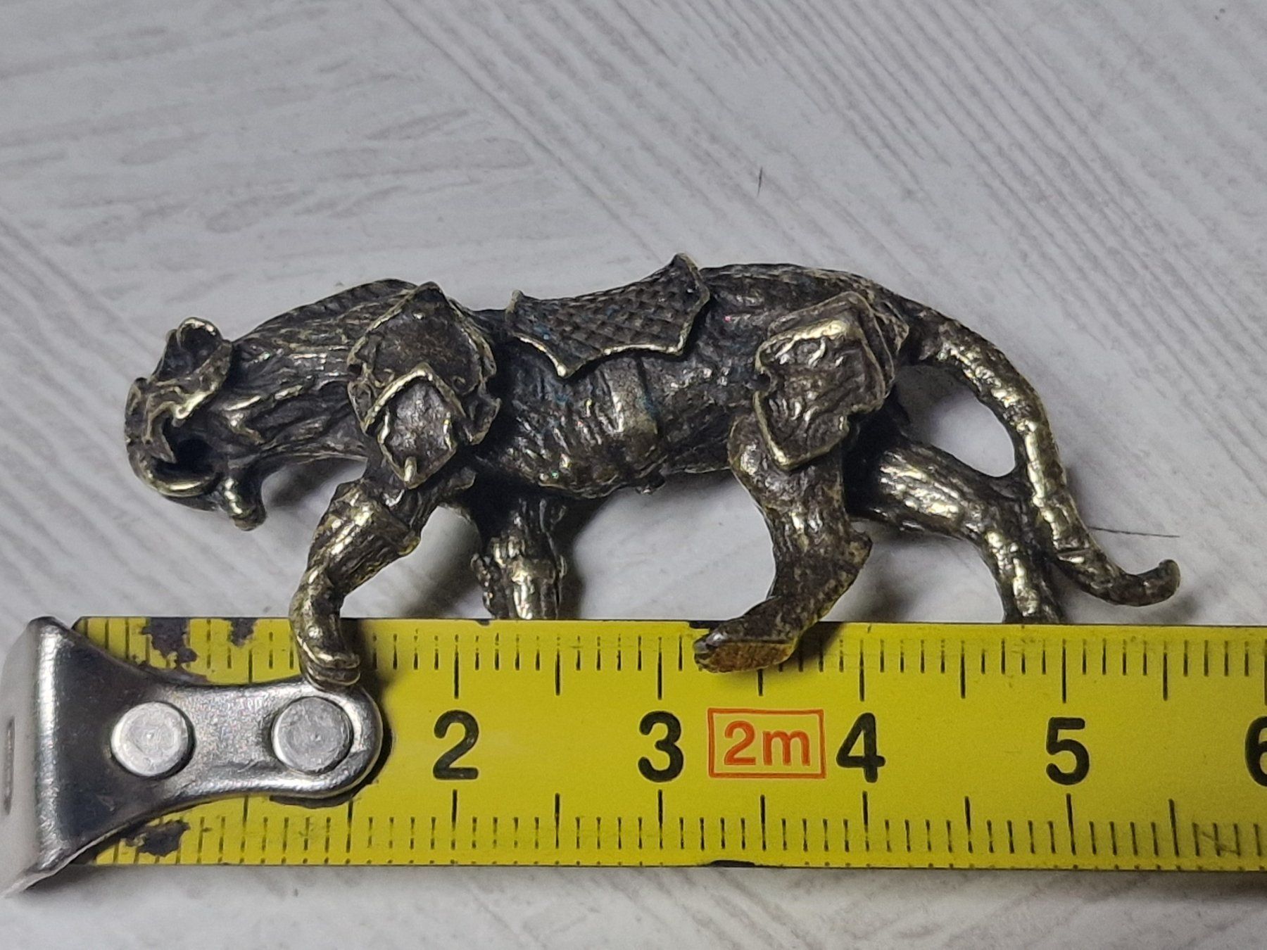 Statuette: Tiger aus Messing – Nuovo (secondo la descrizione) da Uerkheim venduto da Justi.y 6