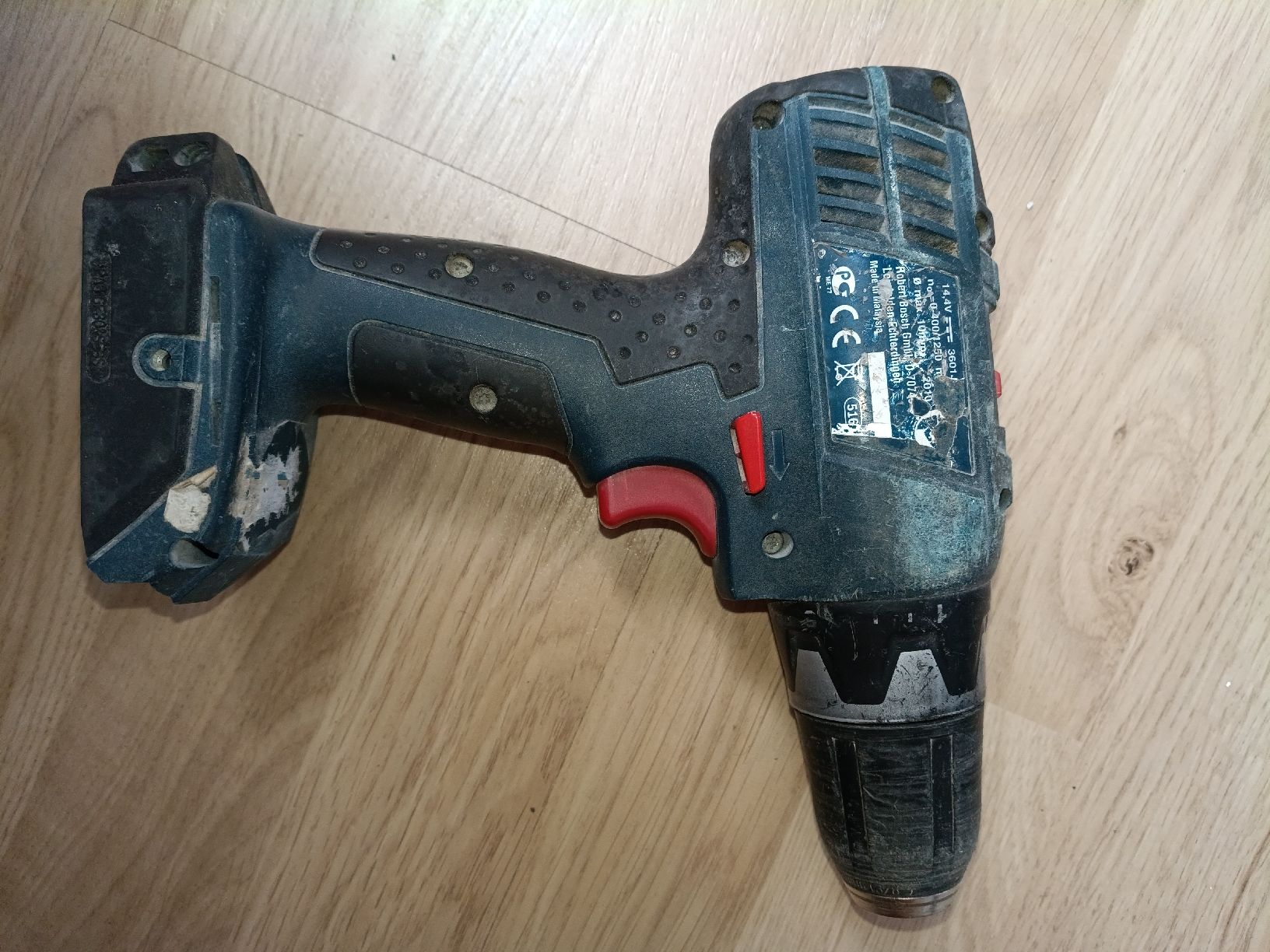 Bosch Perceuses: Bosch Professional Akkuschrauber – Défectueux à Wernetshausen par KS8340 2