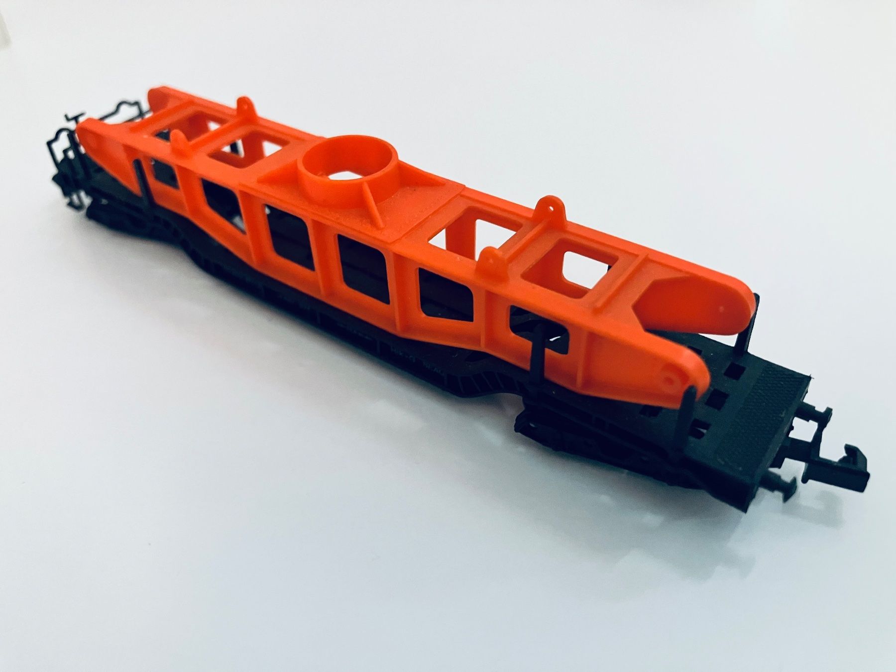 Arnold Modellini di ferrovie: ARNOLD Schwertransportwagen SPUR N – Usato da Oberbuchsiten venduto da Orsetto24