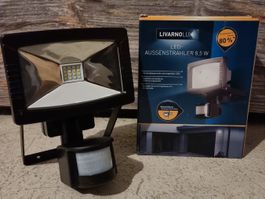 LED-Aussenstrahler 8.5W