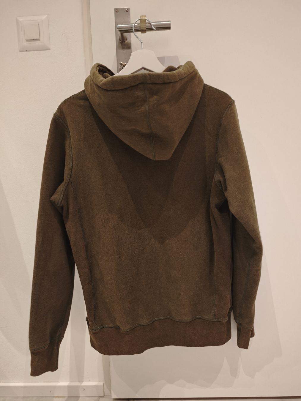 Maglioni & Felpe: Supreme Hoodie Classic Olive – Usato da Zürich venduto da TrueTrade 4