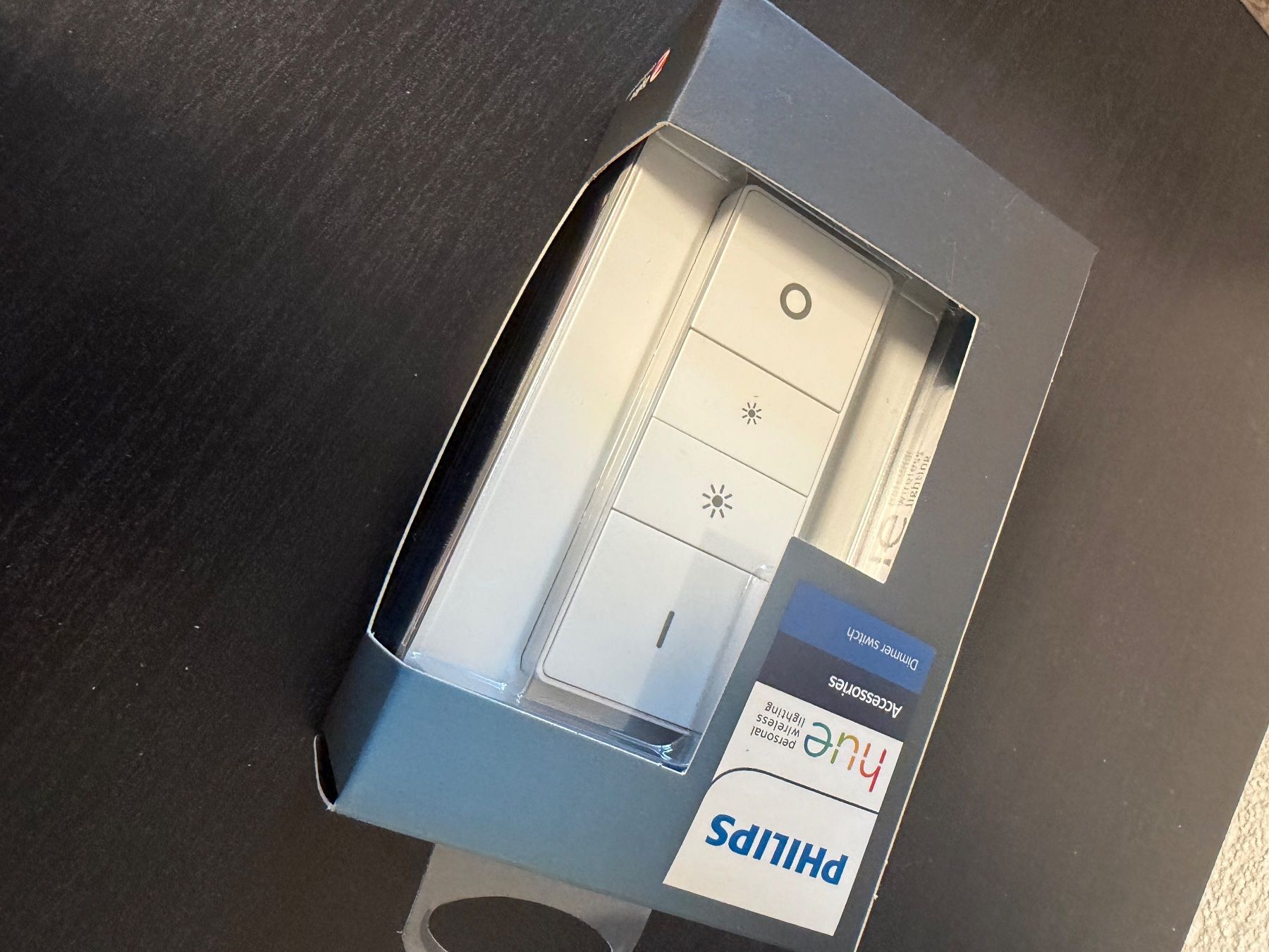 Philips Schalter: Philips Hue Schalter und Dimmer – Neu und originalverpackt aus Wegenstetten von strobldav 1