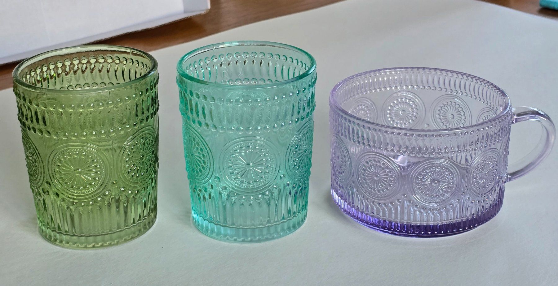 Bicchieri: 3 ältere Glasgefässe, Becher, Tasse – Usato da Rheinau venduto da MakalekaAloha 6