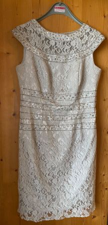 Kleid
