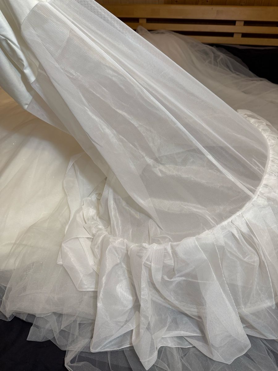 Vestiti: Hochzeitskleid gr. 36/38 – Usato da Affoltern am Albis venduto da fly_wz8t 4