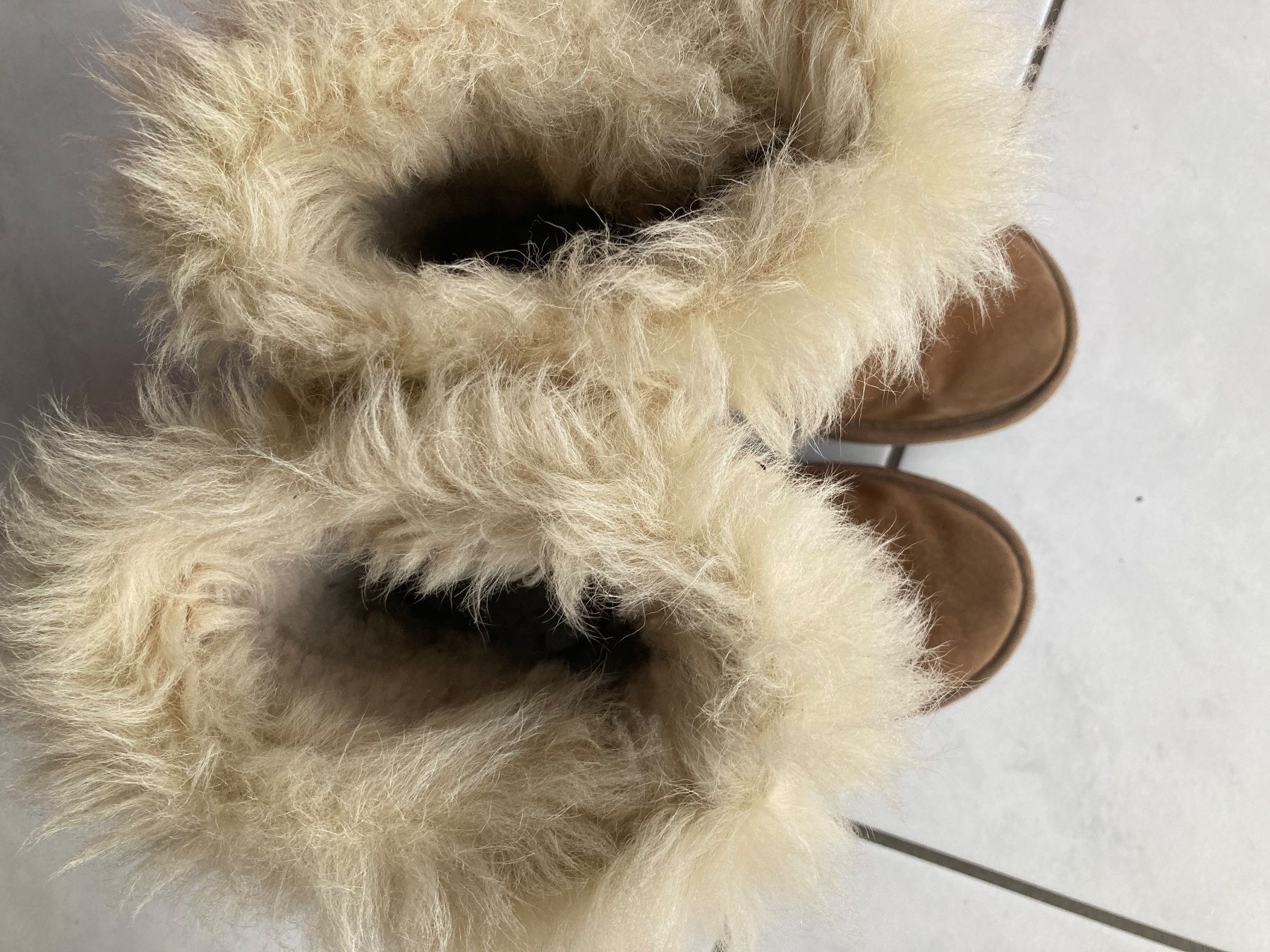 Ugg Schuhe für Mädchen: UGG bottes taille 37 – Gebraucht aus domdidier von picolo99 5