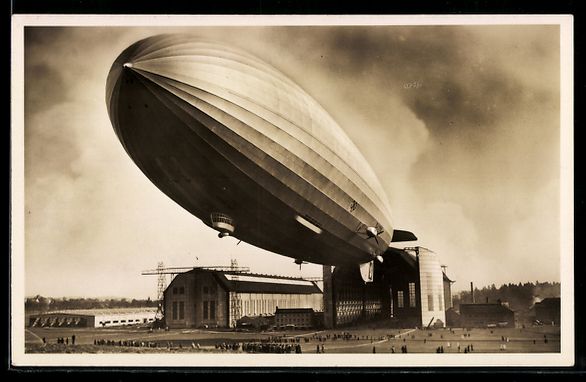 Cartoline postali: Aufstieg LZ 129 Hindenburg mit Ansicht a – Usato da Berlin venduto da bartko-reher