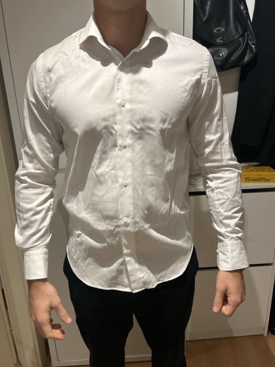 Camicie: White shirt – Nuovo (secondo la descrizione) da Zürich venduto da pil_9sh9
