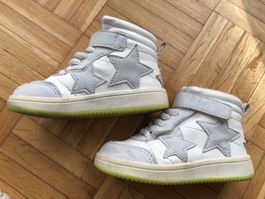 Turnschuhe Mädchen Grösse 22
