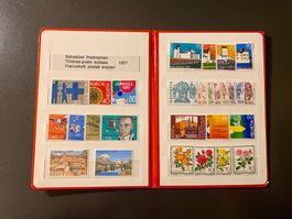 1977 ANNUARIO francobolli  PTT Svizzera