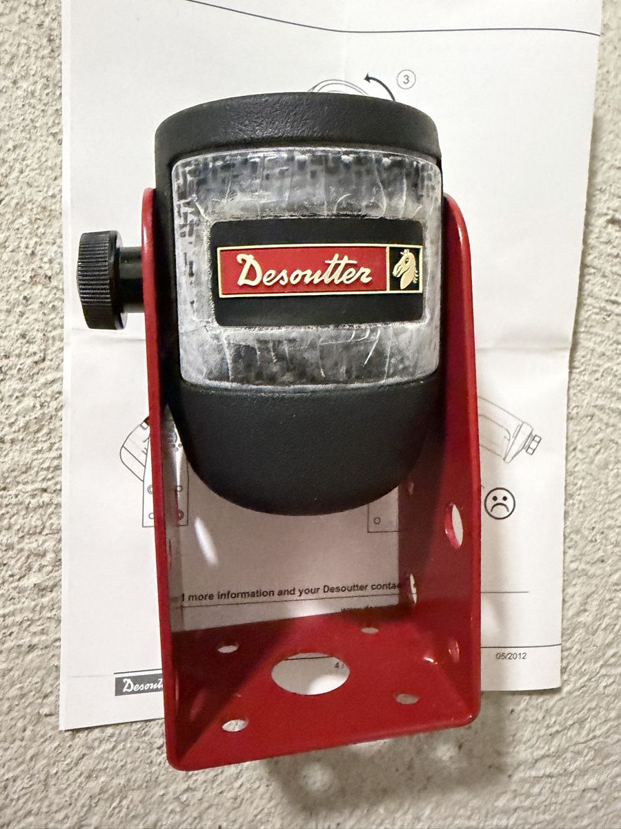 Tutti gli attrezzi: Desoutter DTH-42 Tool Holder – Nuovo (secondo la descrizione) da Weiningen TG venduto da marceeo 1