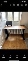 Schreibtisch höhenverstellbar