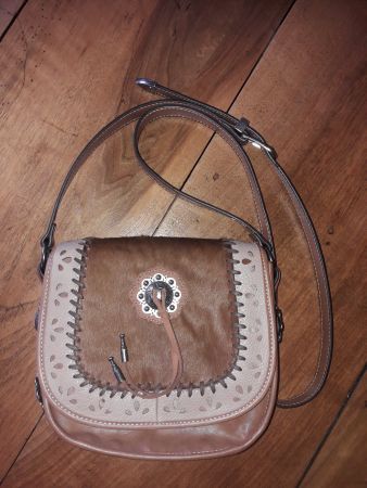 Handtasche im Westernstyle