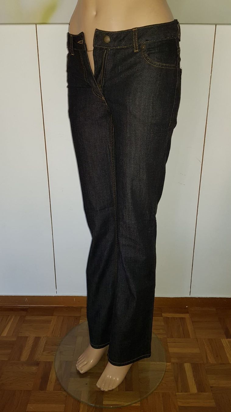 H&M Jeans: H&M Jeans taille / Grosse EUR 34 / US 4 – Gebraucht aus Cossonay-ville von Super-Price-Quality 4