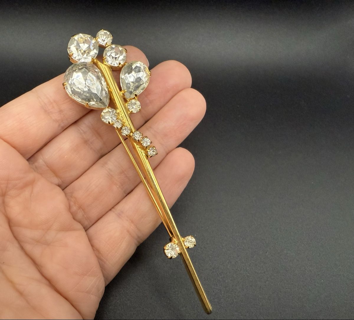 Spille & Fermagli: Vintage-Gold-Brosche mit Strasssteinen – Usato da Lamone venduto da LaCantinaMagica 2