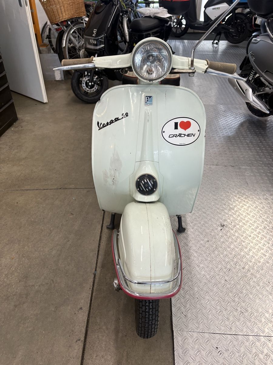 Vespa Scooters: Vespa 50 N – D'occasion à Basel par Rikardo_1979