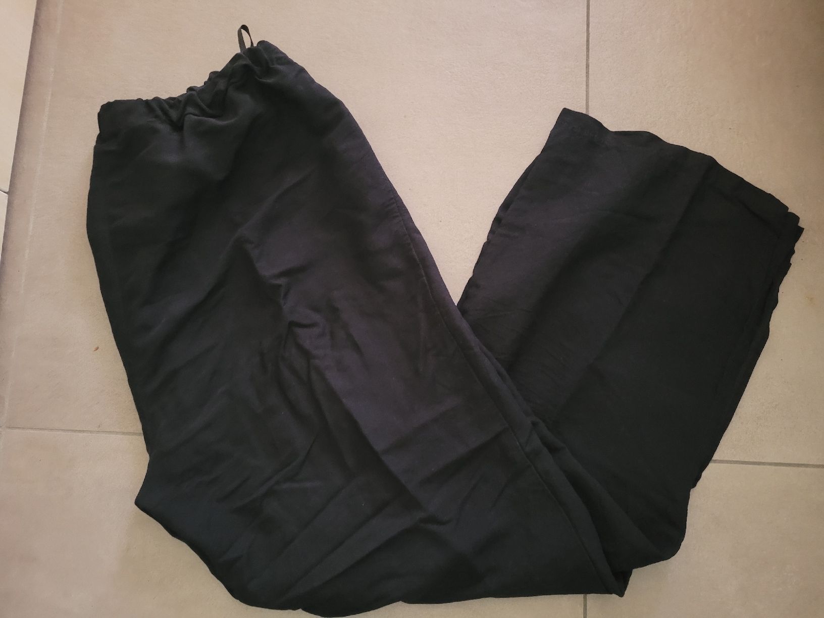 Pantaloni: Pantaloni in lino Ulla Popken – Usato da Giubiasco venduto da A.B00 1