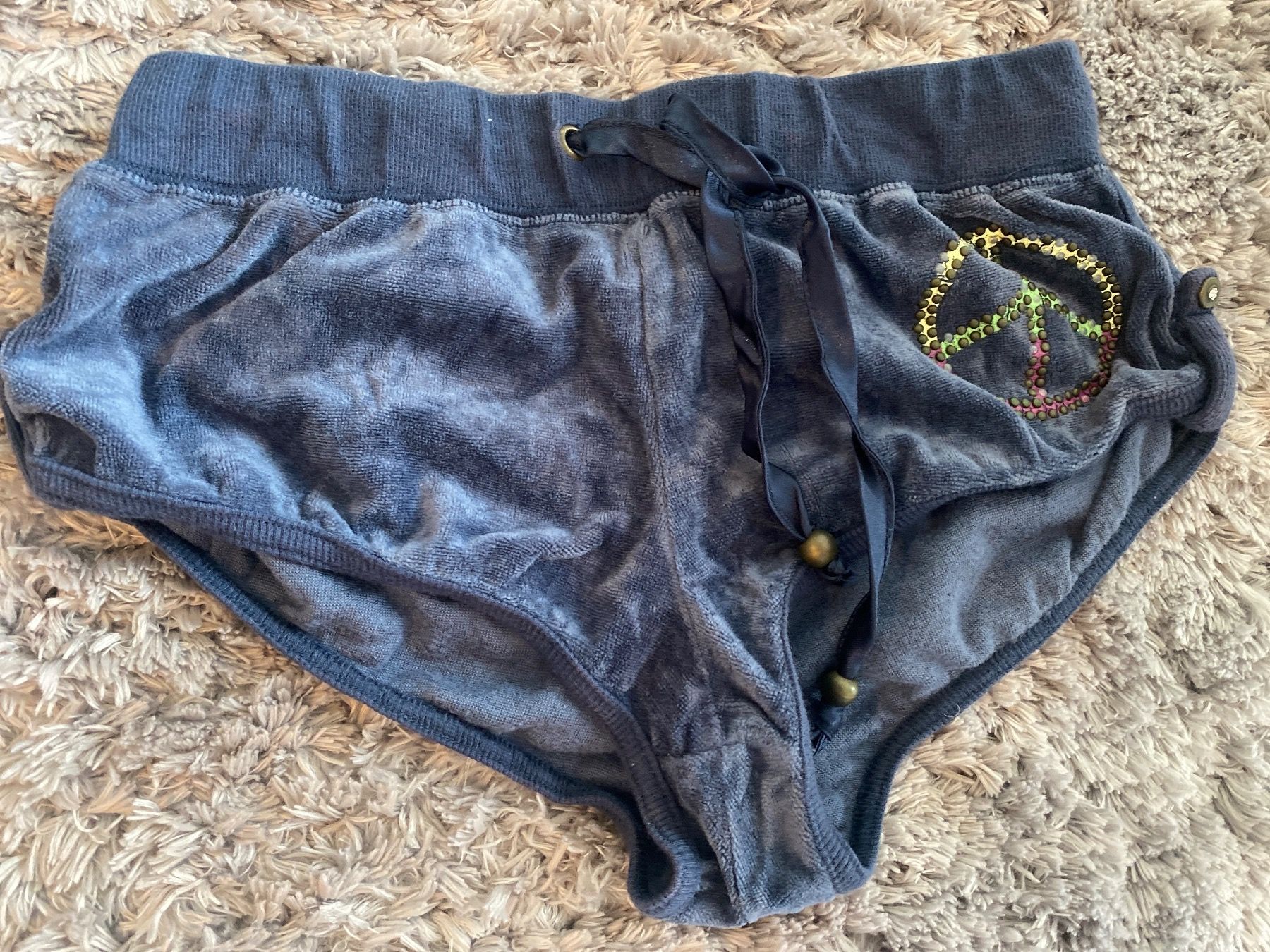 Lotti di vestiti: Set top e Shorts – Usato da Zürich venduto da lcl_r88r 2