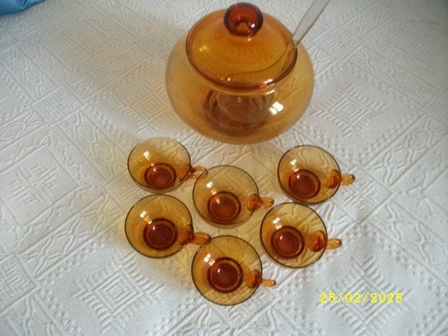 Set di piatti: Bowle-Set – Usato da Uetendorf venduto da ulmaza