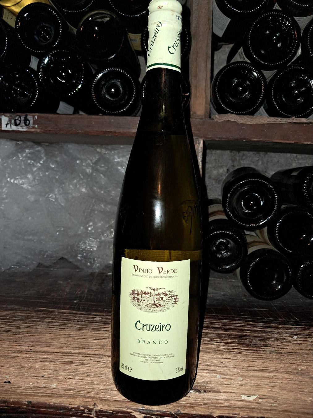 Vino: Cruzeiro Vinho Verde Branco 2010 – Nuovo e nell'imballaggio originale da Le locle venduto da juliensaran 1