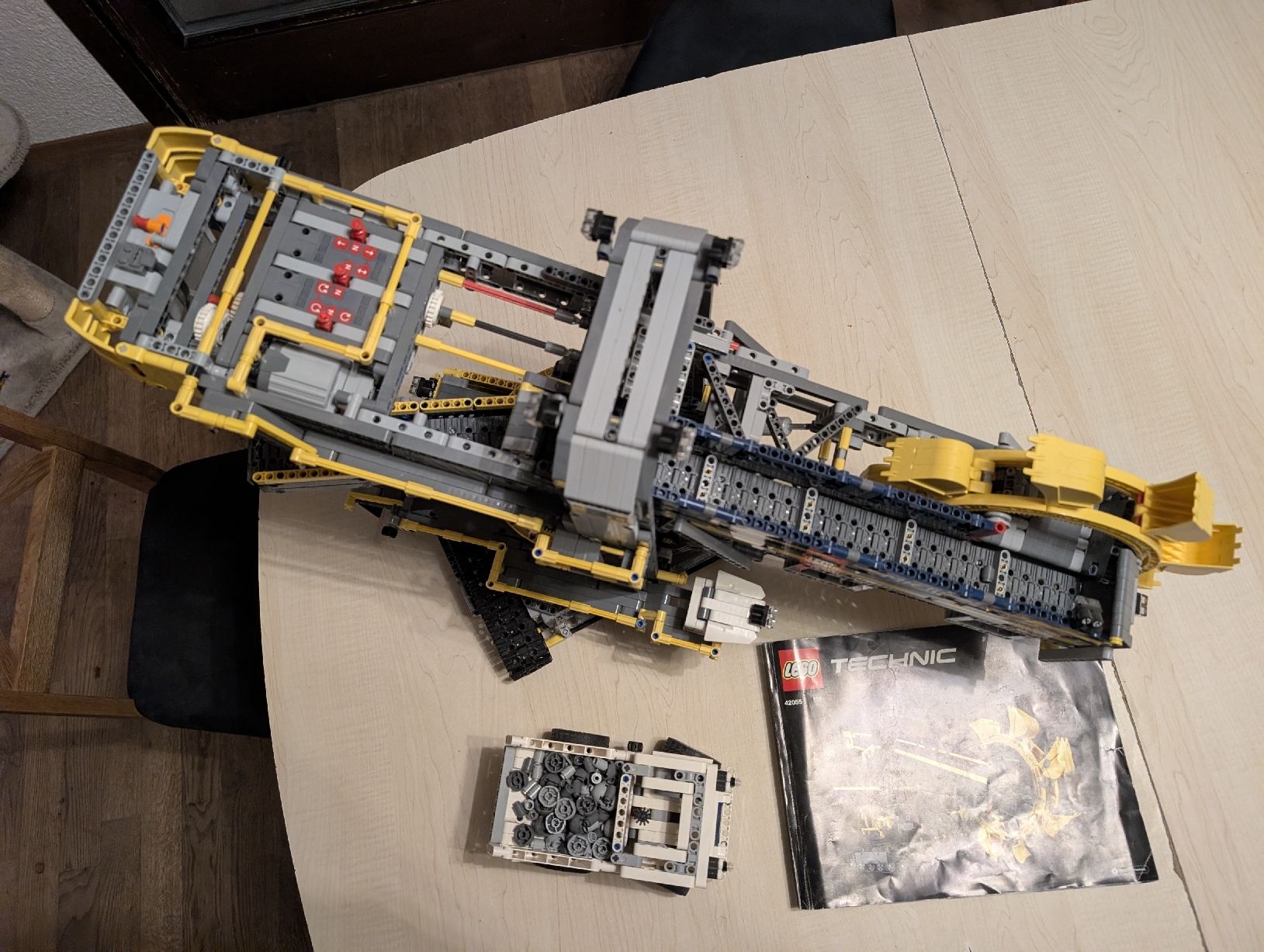 Escavatori: LEGO Technic Schaufelradbagger 42055 gebraucht – Usato da Uznach venduto da Toniuznae 2