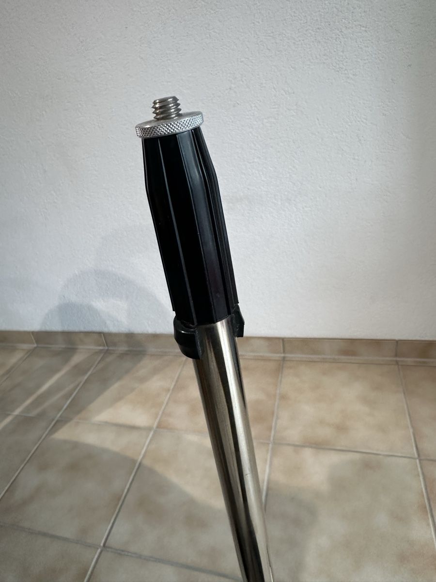 Instrumenten-& Notenständer: Mikrophon-Stativ - guter Zustand – Gebraucht aus Lommiswil von hedstrom1901 2
