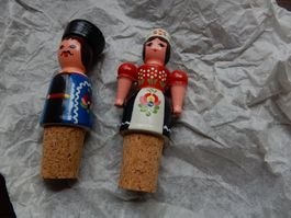 Vintage: originelle Zapfen Korken Trachtenfiguren Paar NEU