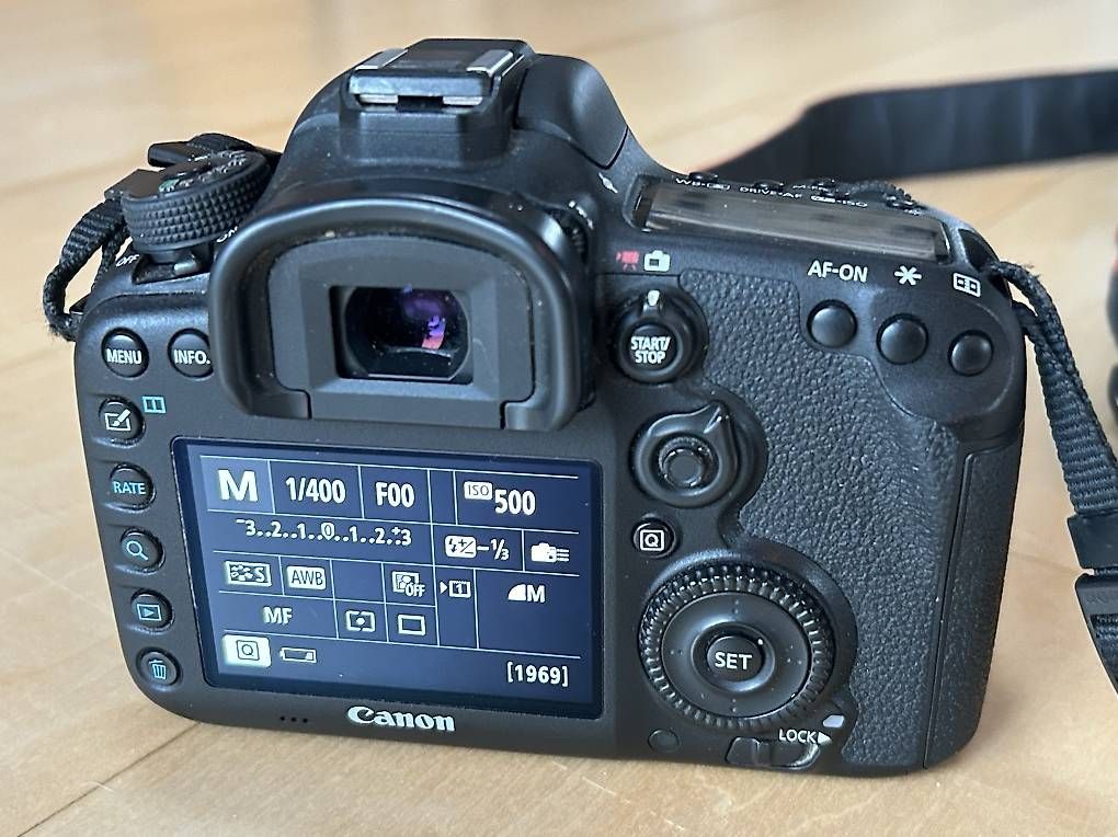 Appareil photo: Canon EOS 7D Mark II – D'occasion à Ebmatingen par haehnigen 2
