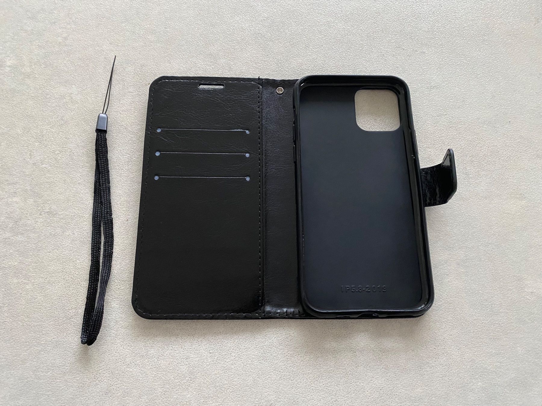 Cover & Protezioni schermo: Leder-Etui Hülle für Iphone 12 Mini  – Nuovo e nell'imballaggio originale da Spreitenbach venduto da Brockiland-Flohmarkt