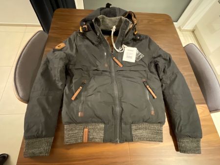 Winterjacke Naketano - Grösse S - Neu mit Etikett