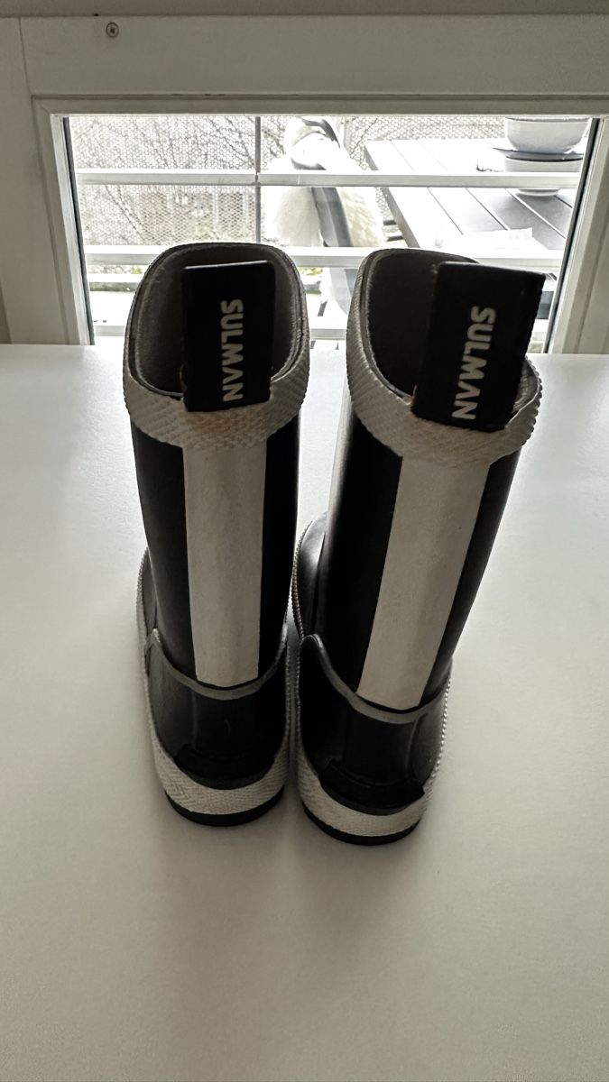 Scarpe per ragazzi: Gummistiefel /  Rain Boots - Size 24 – Usato da Zürich venduto da KrisZH 1