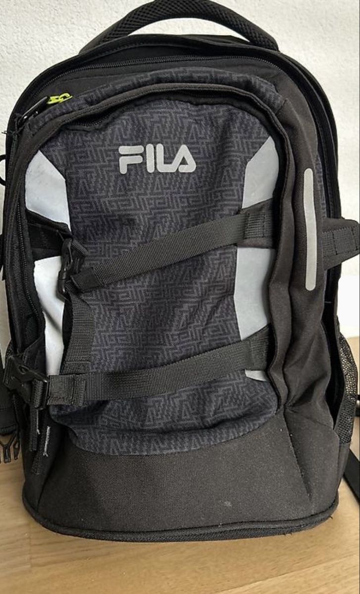 Fila Rucksäcke: FILA Schulrucksack – Gebraucht aus Fraubrunnen von Karo75