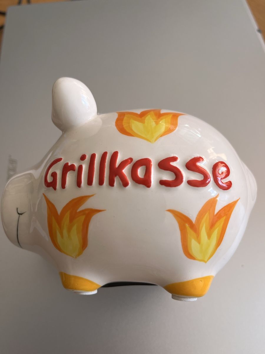 Salvadanai: Sparschwein "Grillkasse" – Usato da Kirchberg BE venduto da Nachtpflanze 1