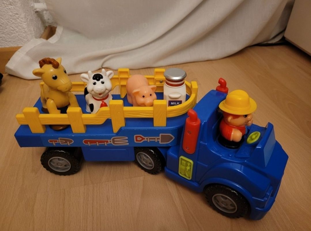 Jouets: Lastwagen mit Sound – D'occasion à Inwil par Flower2325